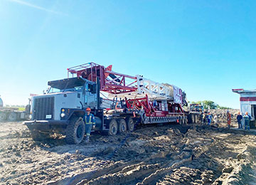 Oilfield Hauling & Rig Transportation